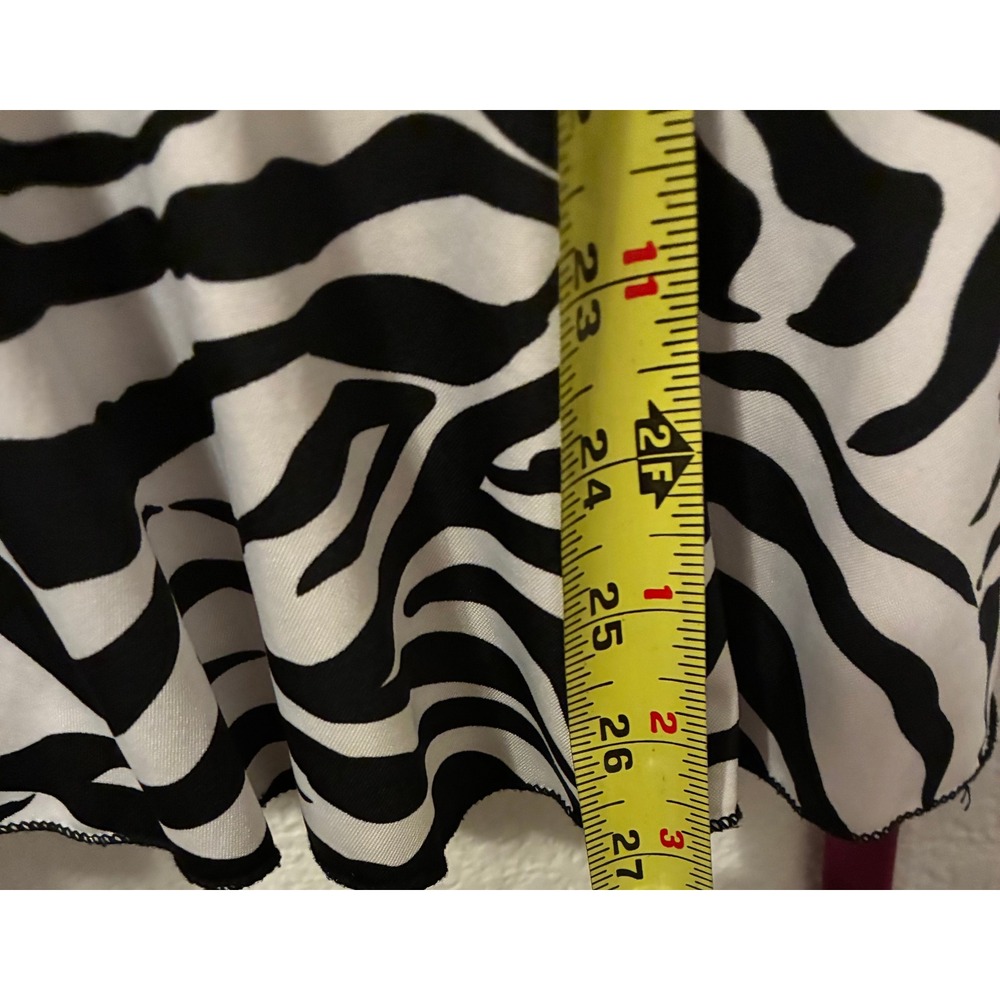 Speechless Zebra Print Ruffle Tiered Mini Dress Burgundy Sash Womens Small Black - Picture 5 of 6
